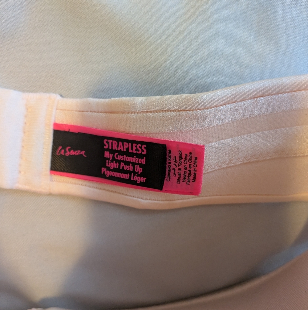 La Senza Strapless Push Up Bra Size 32C Nude Light Baby Pink - Picture 3 of 4
